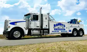 Randy's Towing Peterbilt wrecker Athens AL